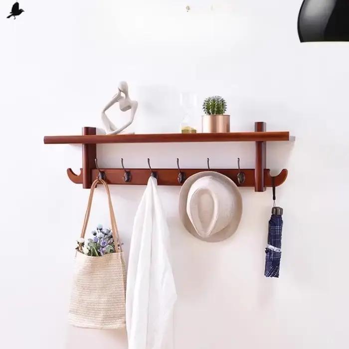 Porte-manteau mural en bois massif, organisateur d'entrée rustique avec étagère et crochets, Solutio