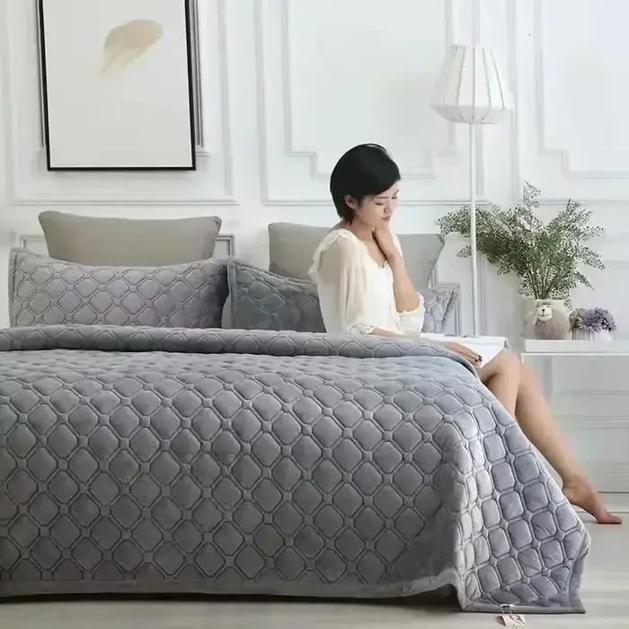 Couvre-lit en flanelle Super douce, linge de lit matelassé géométrique, couvre-lit pour l'hiver, dra