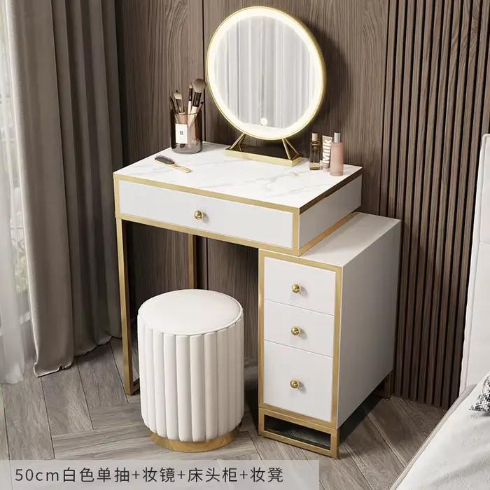 Coiffeuse Vintage verte, appartement classique, blanche, confortable, tiroir de vanité, accessoires 