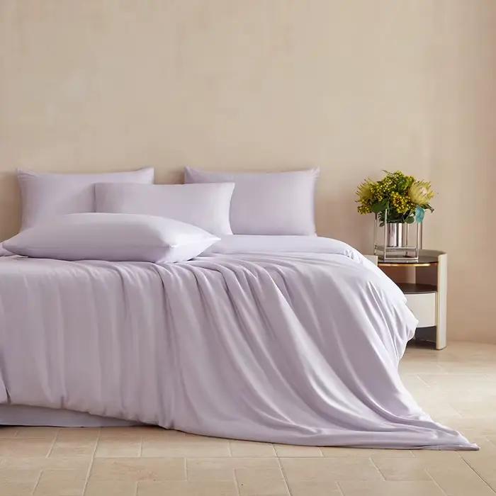 Parure de lit trois pièces confortable de couleur unie, ensemble quatre pièces violet