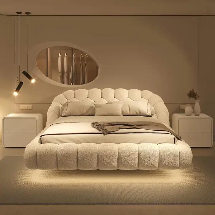 Lit flottant en laine d'agneau, esthétique, princesse, mariage, haut de gamme, qualité, appartement 