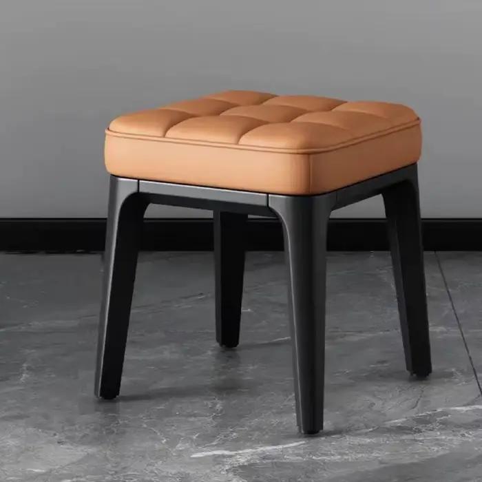 Tabouret bas épais, Table basse