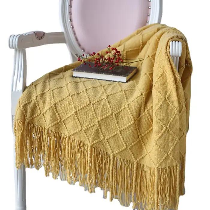 Couvre-lit en lin doux avec pompon