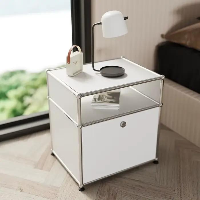 Tables de chevet modulaires en acier inoxydable