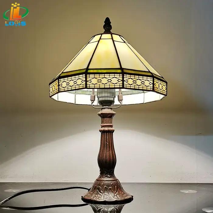 Petite lampe de Table géométrique européenne minimaliste de 22CM