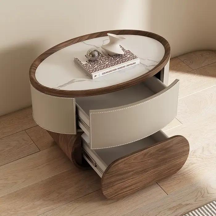 Table de chevet en bois massif et cuir