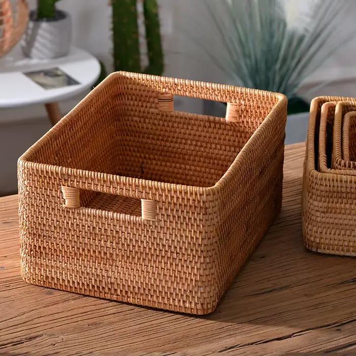 Panier de rangement de tissage en rotin