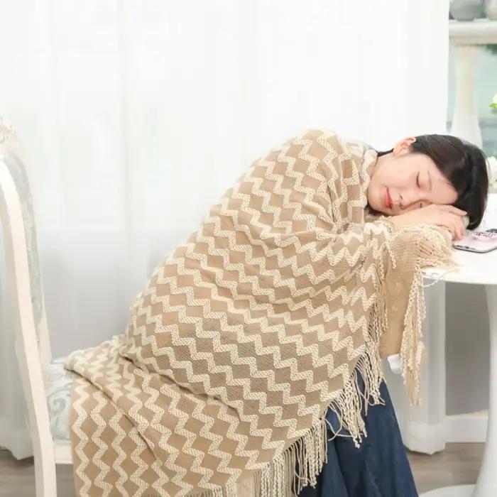 Battilo-Couverture à carreaux monochromatique pour canapé-lit