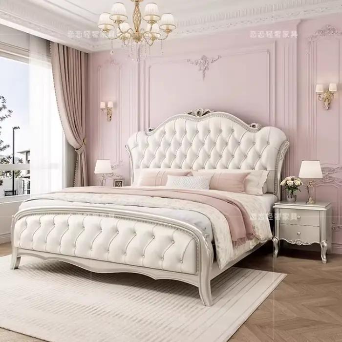 Lit de chambre pour filles avec support de pieds en bois