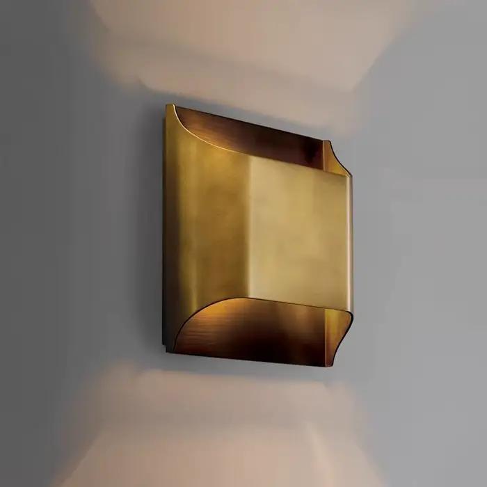 Lampe murale LED en cuivre