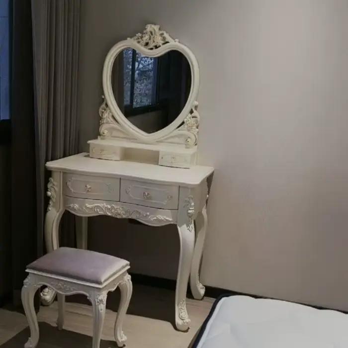 Meubles de chambre à coucher de luxe léger et haut de gamme : coiffeuses européennes