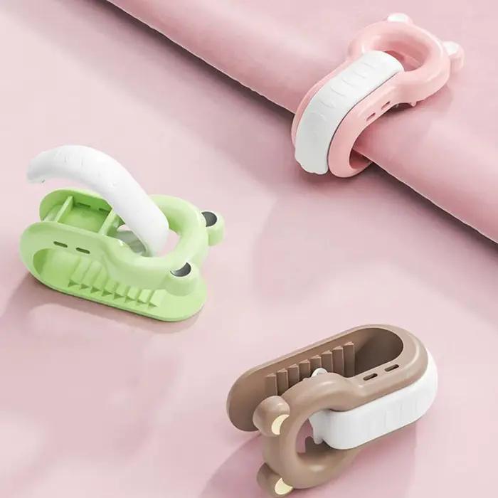 Clips de lit pour maintenir les draps