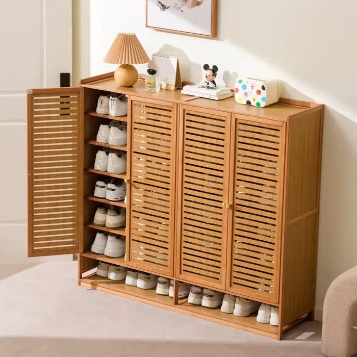Armoire à chaussures légère et luxueuse en bambou à portes à persiennes