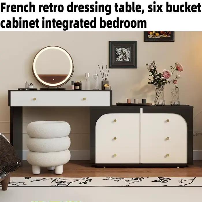 Coiffeuse d'angle rétro française avec miroir et tabouret