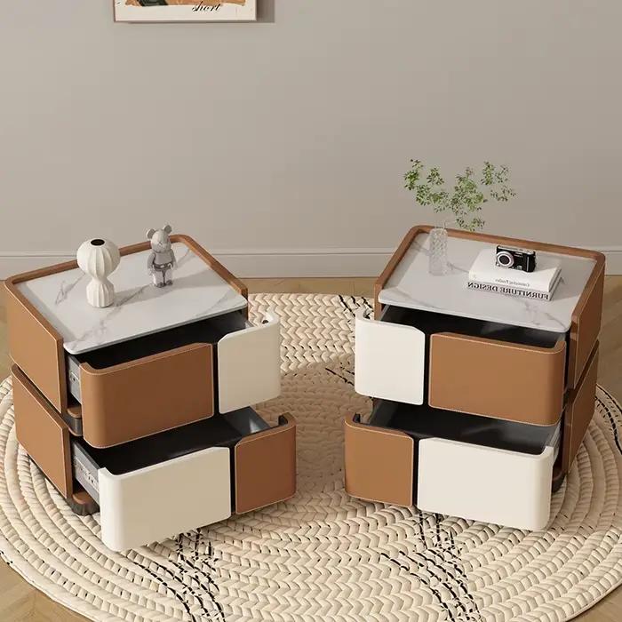 2 ensembles de tables de chevet de style italien