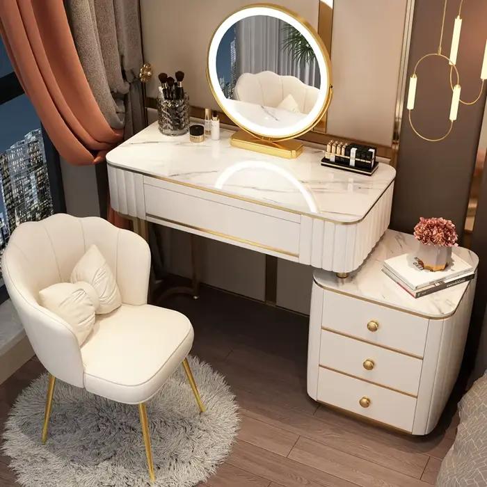 Coiffeuse de luxe moderne compacte avec miroir