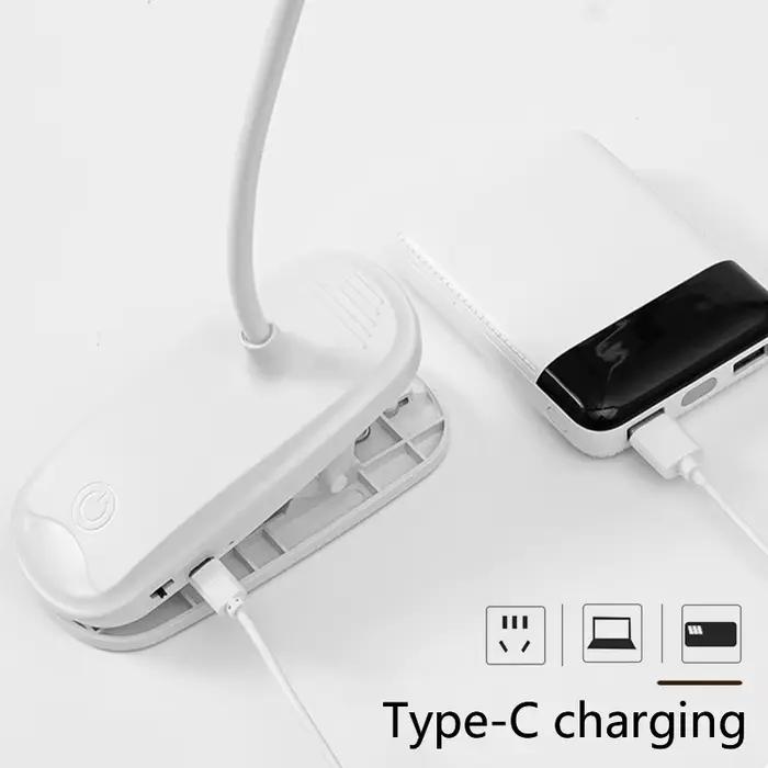 Lampe de table LED flexible à double tête