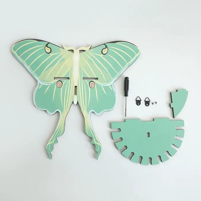 Étagère murale flottante en bois papillon