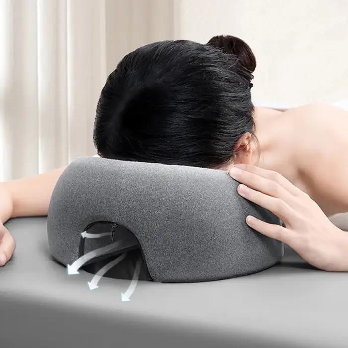 Oreiller visage vers le bas
