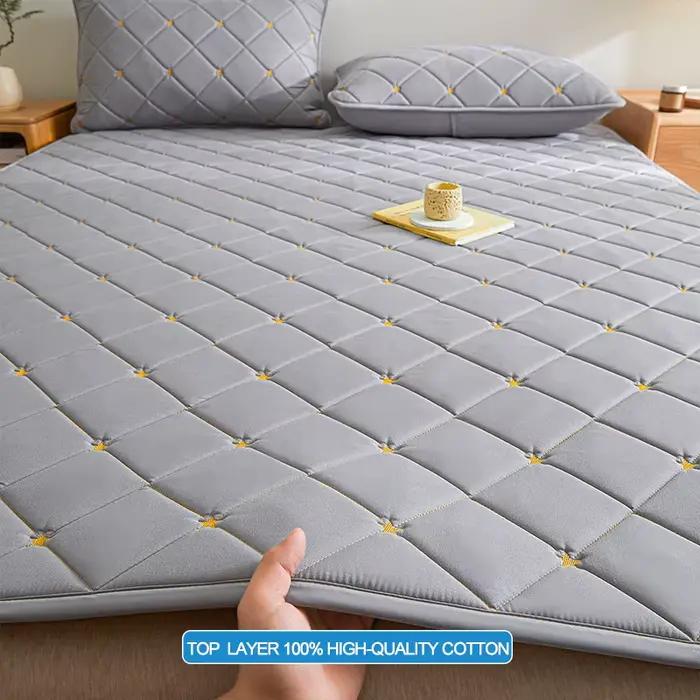 Housse de matelas matelassée de luxe – Souche supérieure brodée 100 % coton