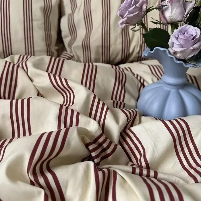 Parure de lit rayée pour garçons et filles