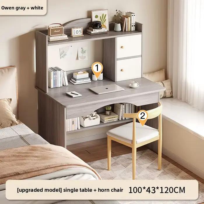 Bureau à domicile avec bibliothèque intégrée