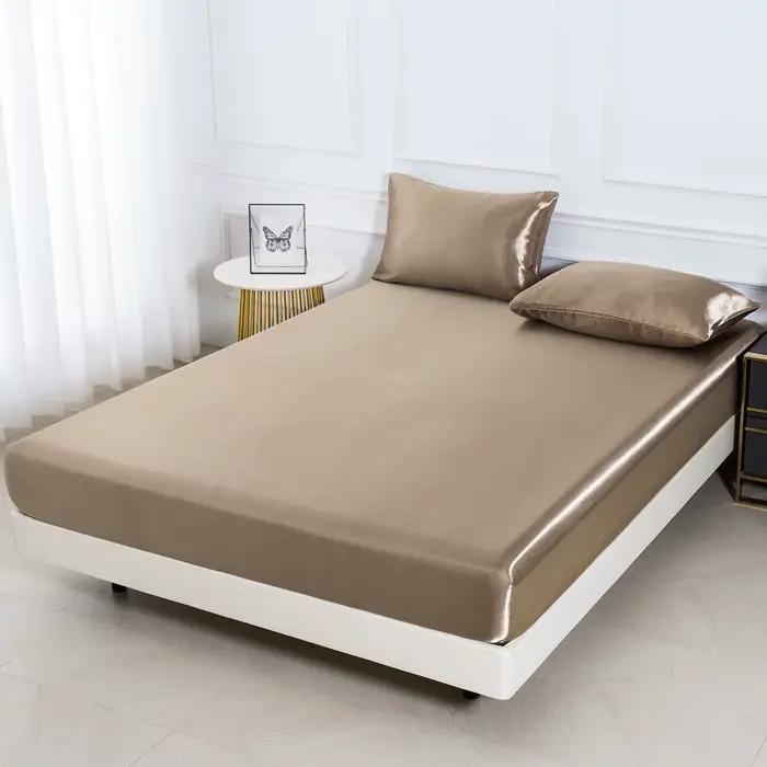Ensemble de draps-housses de couleur unie