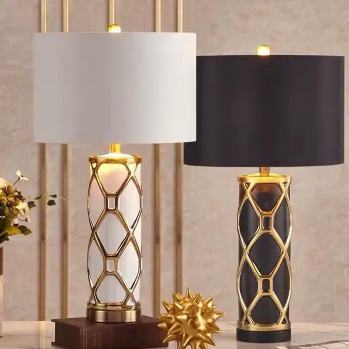 Lampe de bureau en céramique postmoderne nordique de luxe