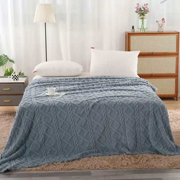 Couverture en peluche lavable en machine pour canapé et lit