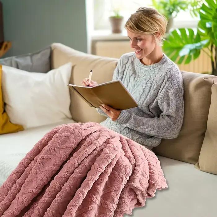 Couverture en peluche lavable en machine pour canapé et lit