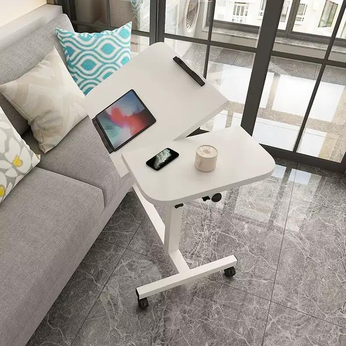 Bureau mobile sur roulettes