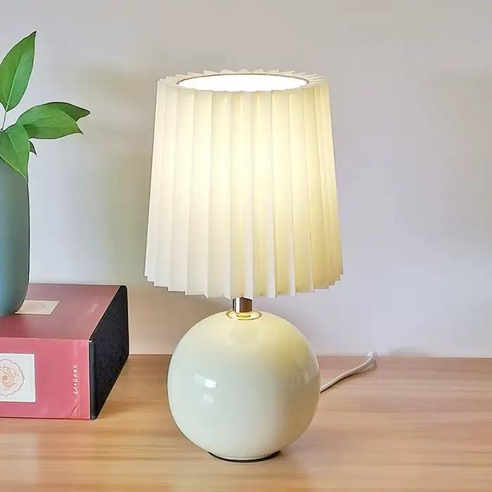 Lampe contemporaine en céramique pour chambre à coucher
