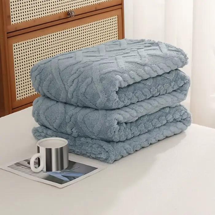 Couverture en peluche lavable en machine pour canapé et lit