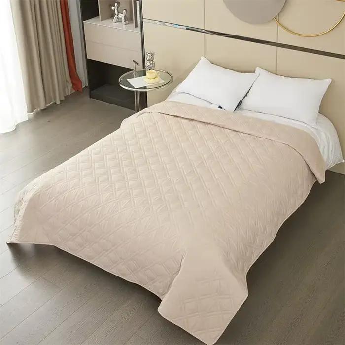 Protège-matelas imperméable lavable et antidérapant