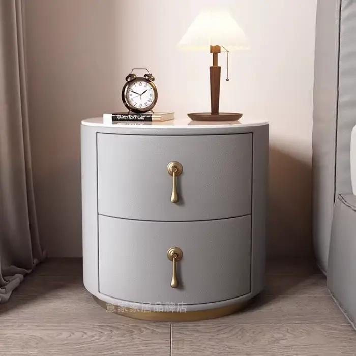 Table de chevet en bois massif