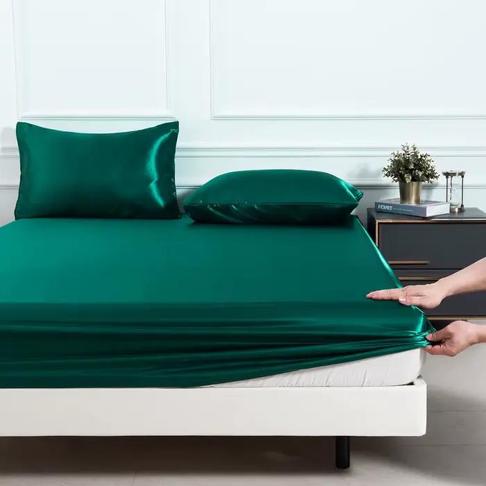 Ensemble de draps-housses de couleur unie