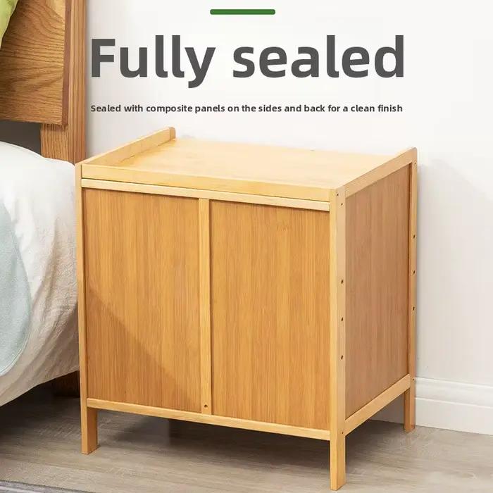 Table de chevet simple en bois massif