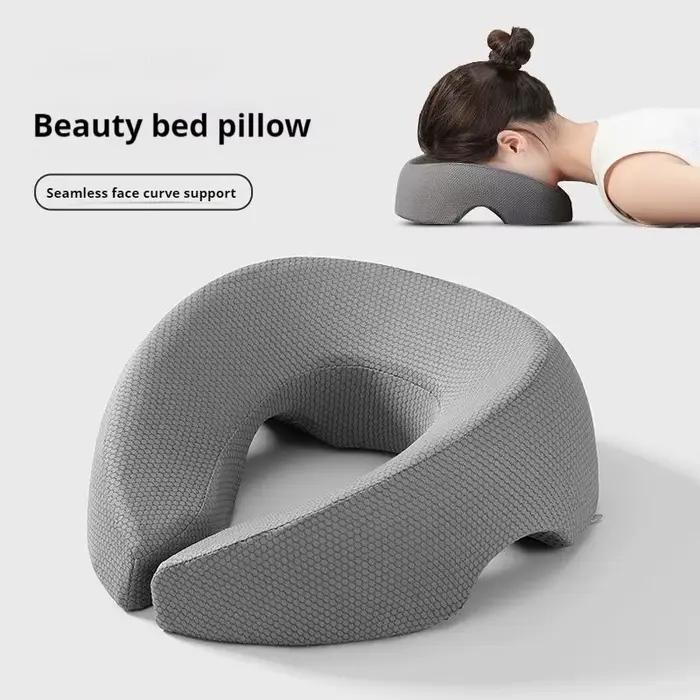 Oreiller ergonomique pour le visage