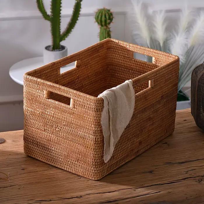 Panier de rangement de tissage en rotin