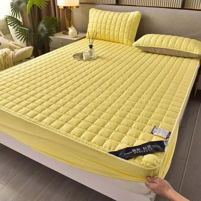 Housse de matelas matelassée douce et agréable pour la peau