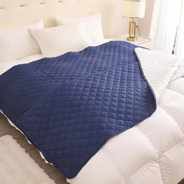 Coussin d'urine couvre-lit matelassé anti-saleté protecteur de lit imperméable pour chien couverture pour animaux de