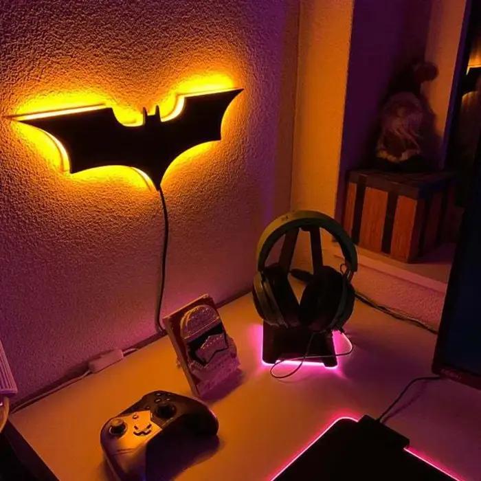 Applique murale chauve-souris 3D créative RGB, lumière LED décorative pour miroir de chevet avec télécommande pour chambre à coucher, salon, porche, Passage