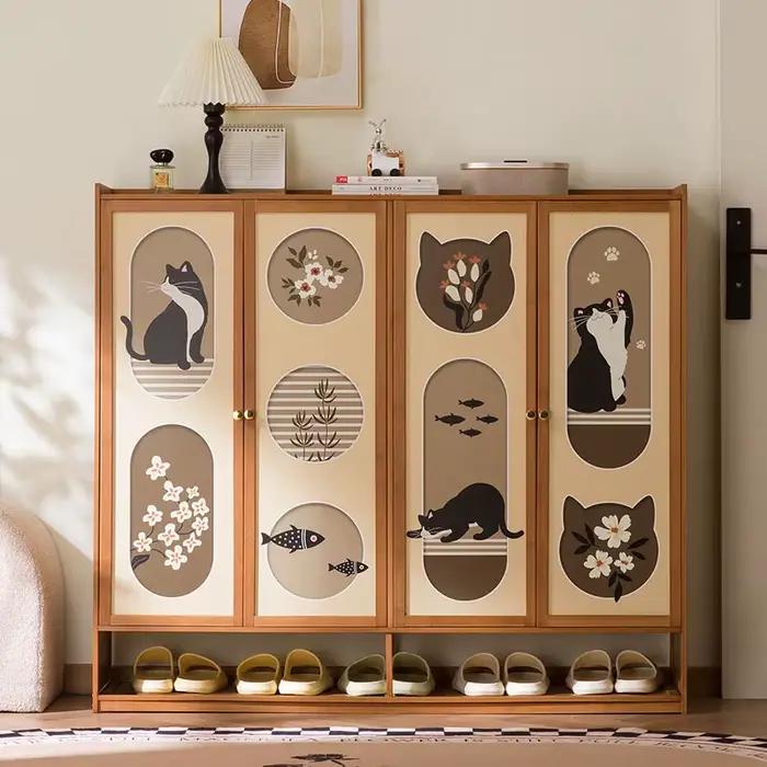 Meuble à chaussures pour l'entrée de la maison