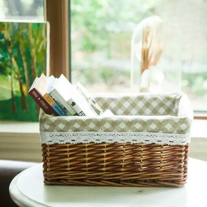 Panier de rangement mignon en rotin