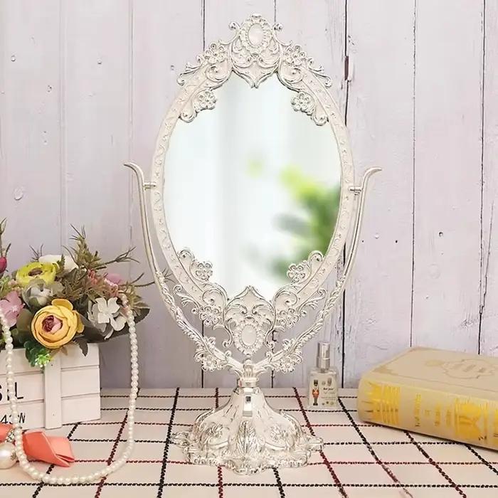 Vanité coiffeuse miroir Design créatif luxe mode filles debout minimaliste