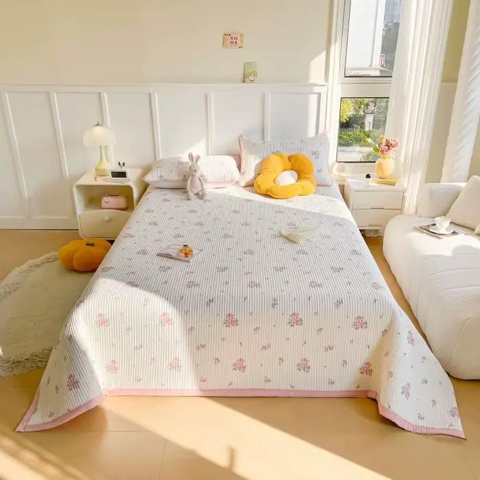 Couvre-lit d'été doux et confortable