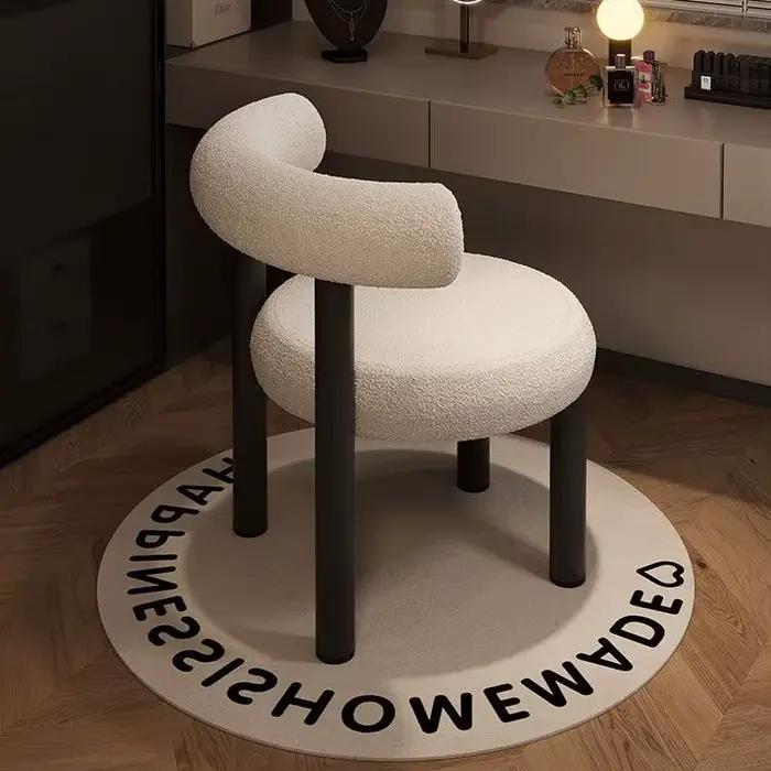 Chaise de maquillage nuage