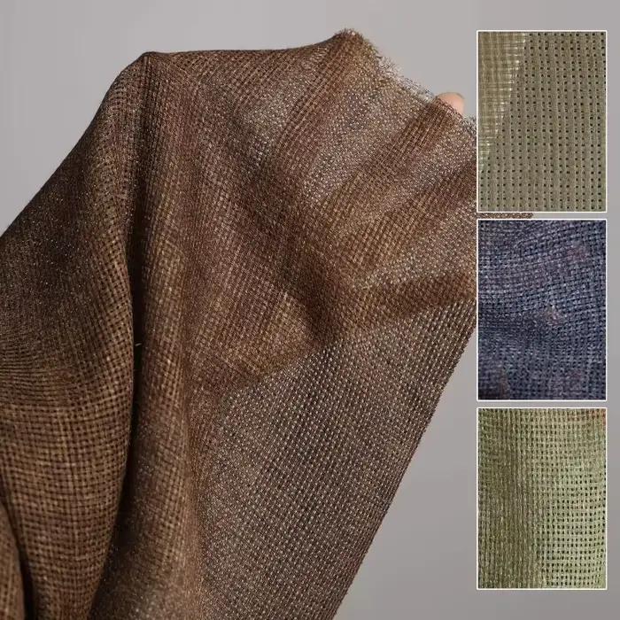 Tissu en gaze de coton et lin en détresse