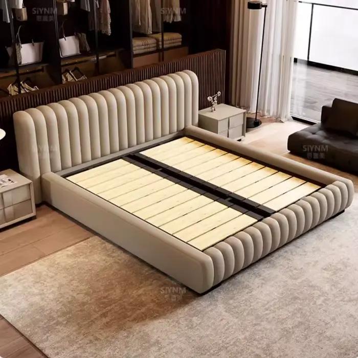 Lit de rangement en bois et cuir