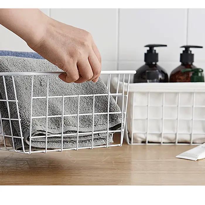 Panier de rangement en fer forgé